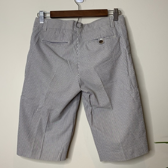 J. crew | Black White City Fit Pin Striped 100% Cotton Bermuda Shorts 0 - Picture 9 of 10